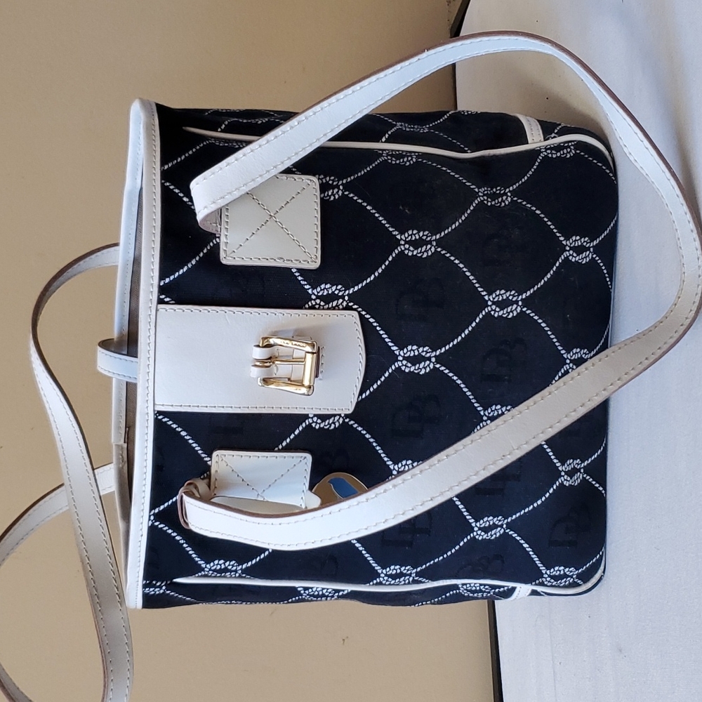 Dooney and Bourke bag